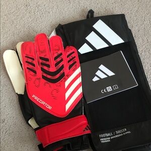 Adidas Predator Goalkeeper Gloves Red and Black NWT size 10 JH3805 2023 model